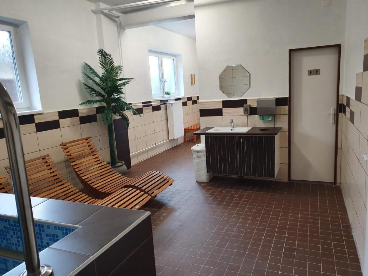 哈夫利库布罗德 斯塔尔旅馆酒店 外观 照片